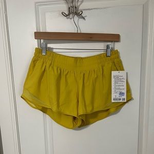lululemon Hotty Hot Short 2.5 Inch